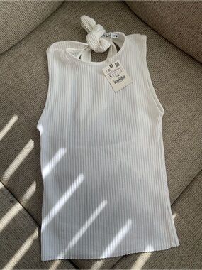 Zara White Ribbed Halter Tank Top with Knotted Neck